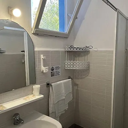 Caravan Otel 2*