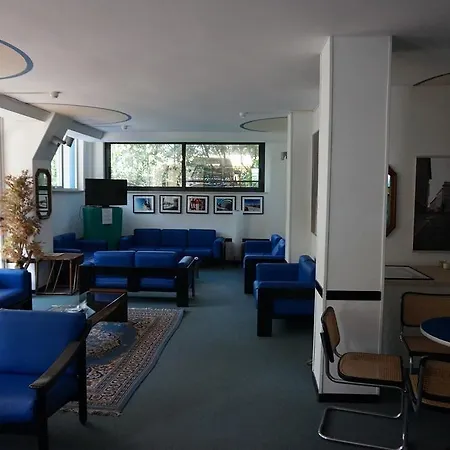 Caravan Otel