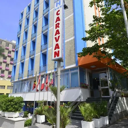 酒店 Caravan 佩萨罗